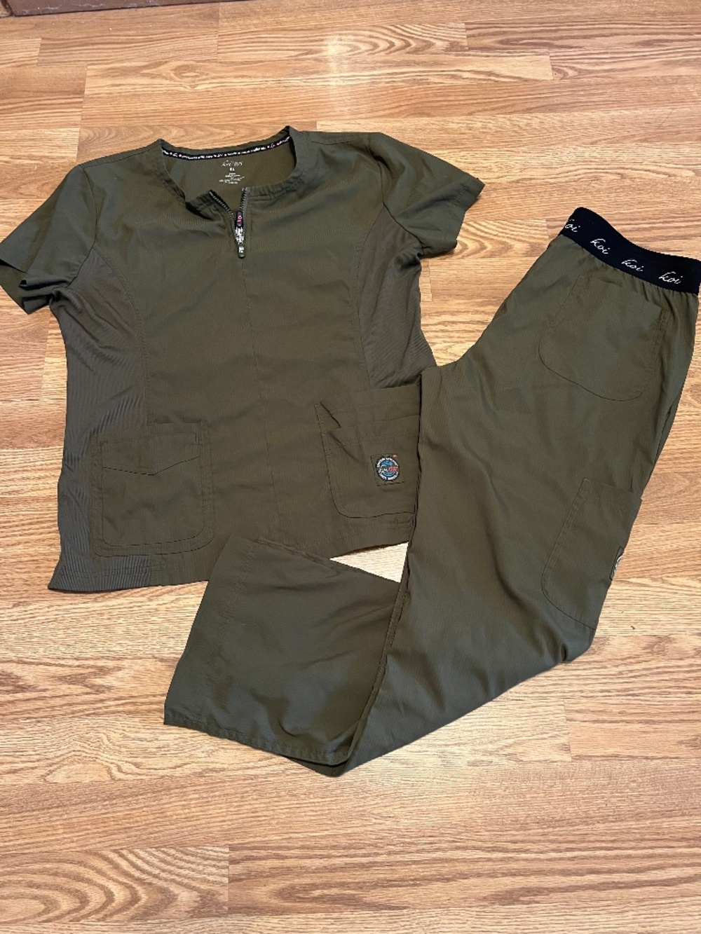 KOI Lite Olive Green Scrub L Petite XL